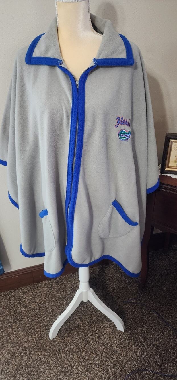 Colise Florida Gators Embroidered Zip Cape Gray Blue Women's One Size poncho